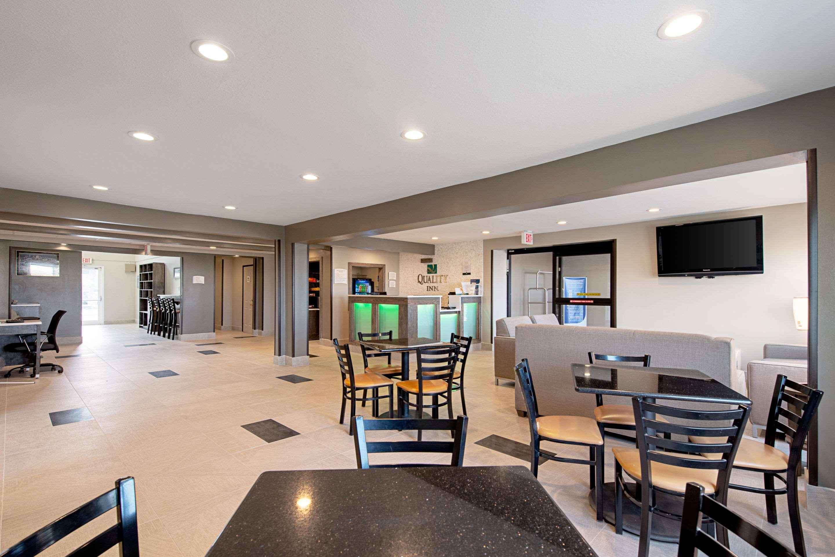Quality Inn Mishawaka Near Notre Dame Esterno foto